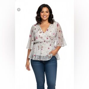 NWT Torrid Plus Size Sheer Floral Babydoll blouse size 1X